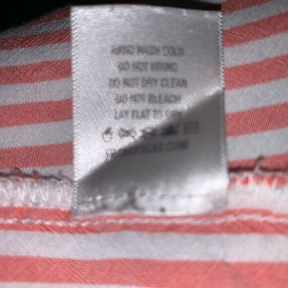 😊 3/$30
Francesca’s Jun & Ivy Striped Button down Sz Small, very soft! - Picture 7 of 12